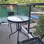 Hara, Luxury Lakeside With Exquisite View Jablanica