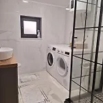 Hara, Luxury Lakeside With Exquisite View Apartment