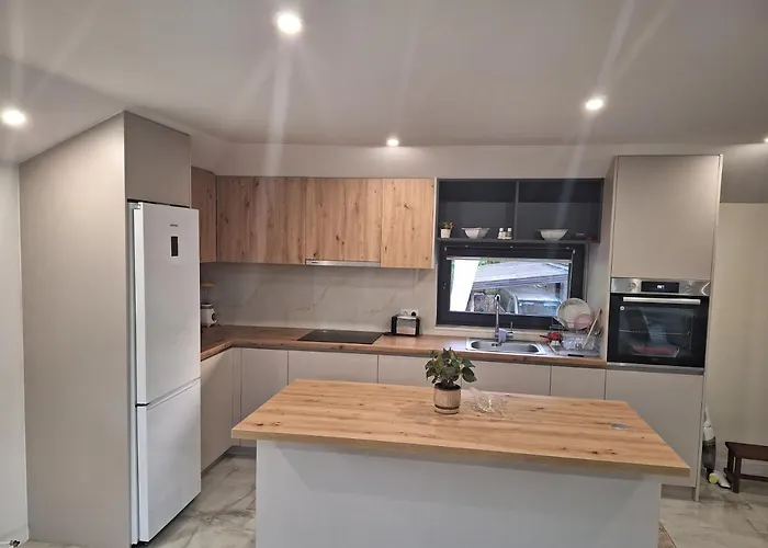 Hara, Luxury Lakeside With Exquisite View Appartement *