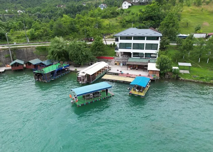 Hara, Luxury Lakeside With Exquisite View * Jablanica